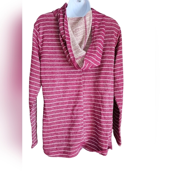 St. John's Bay active size large maroon top with hoodie NWT - Picture 2 of 3